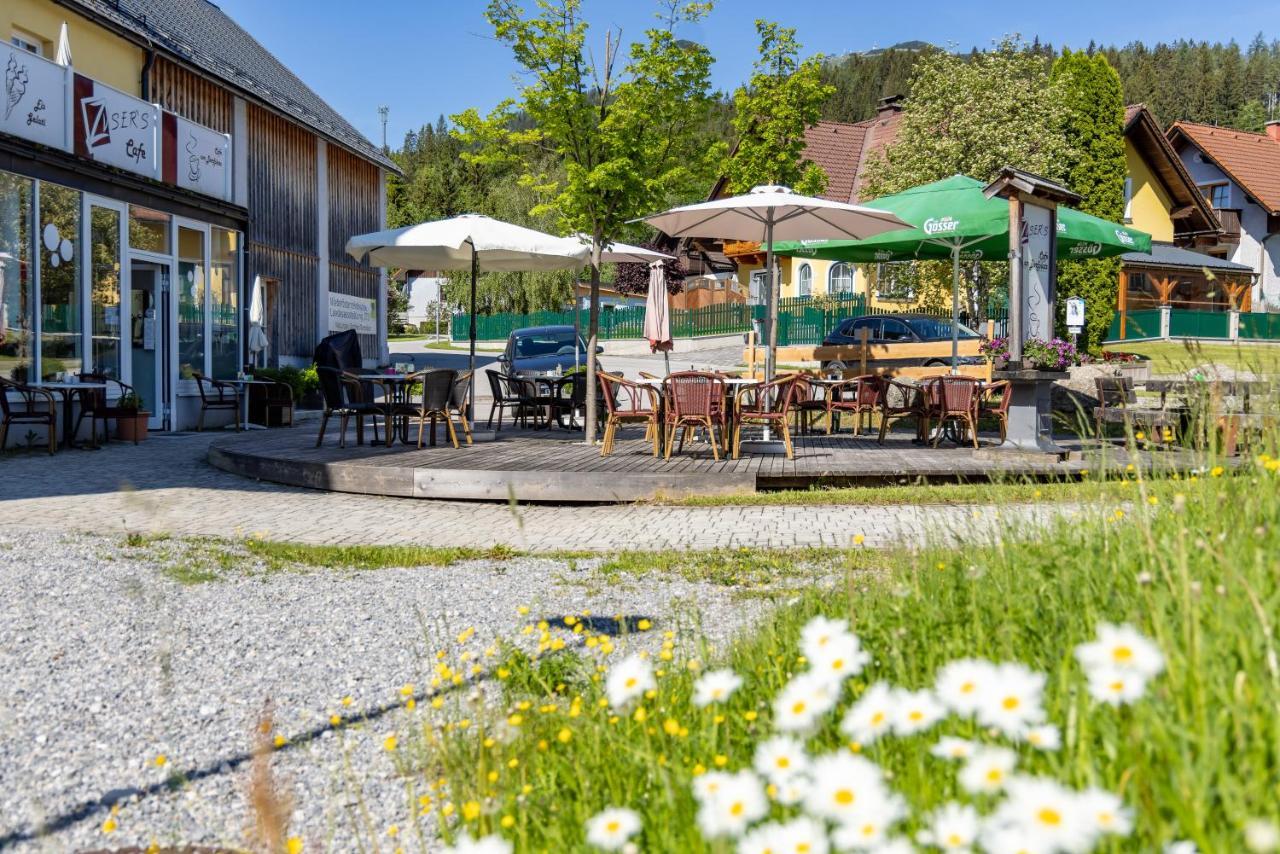 Familie Zuser Hotel Garni Mitterbach Bagian luar foto