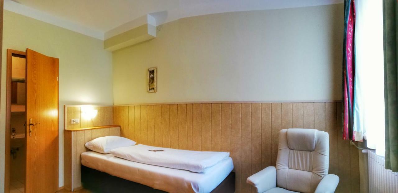 Familie Zuser Hotel Garni Mitterbach Bagian luar foto
